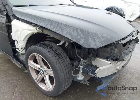 2013 BMW 328I z USA, uszkodzony, nr VIN WBA3A5C50DF602508